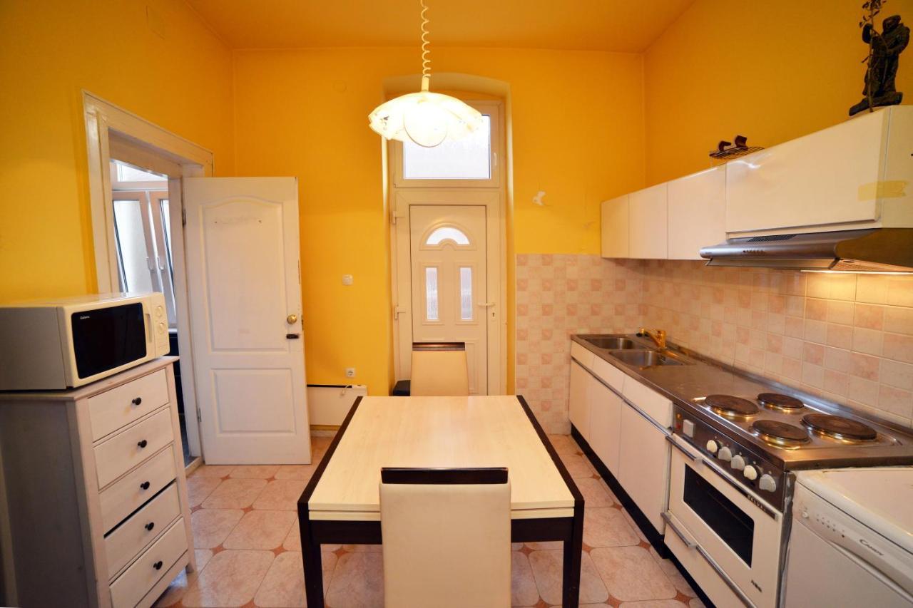 Central Residence Downtown Ζάγκρεμπ Εξωτερικό φωτογραφία