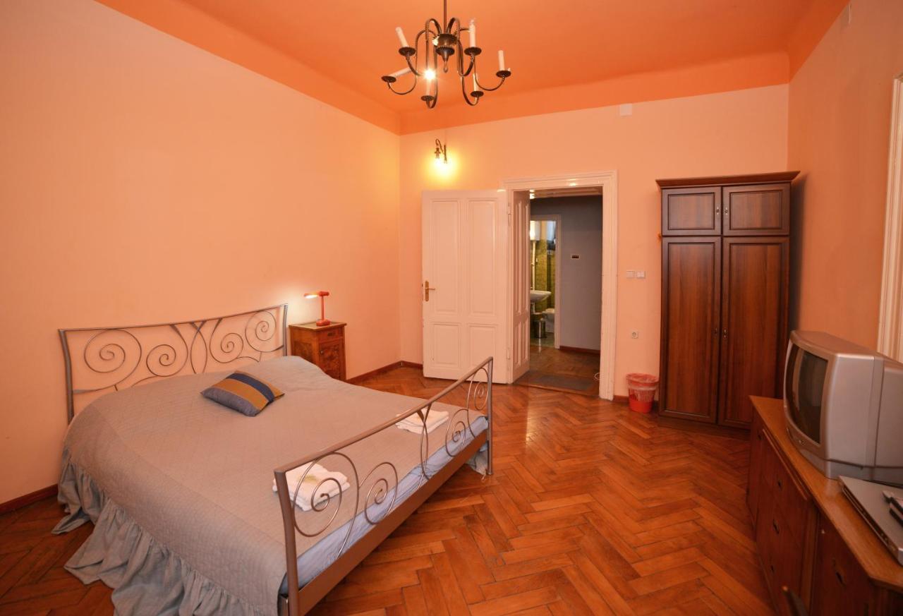Central Residence Downtown Ζάγκρεμπ Εξωτερικό φωτογραφία
